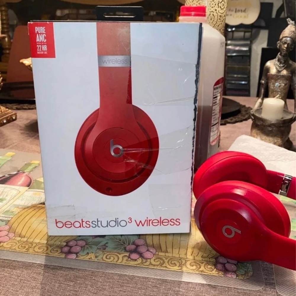 Beats Studio 3 Red Wireless Headphones